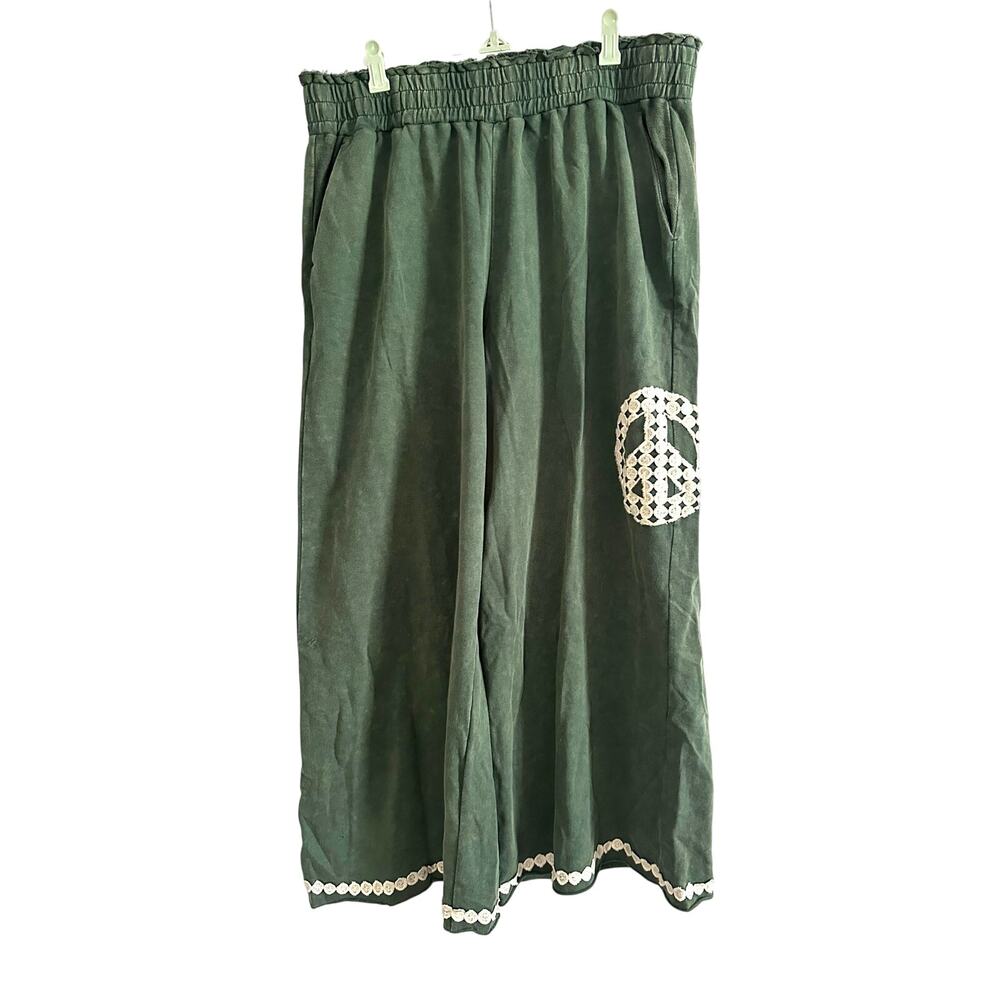 Olive Umgee Peace Patch Wide Leg Pants Mineral Wash Crochet Pull-On Boho XL NWT - Picture 2 of 5